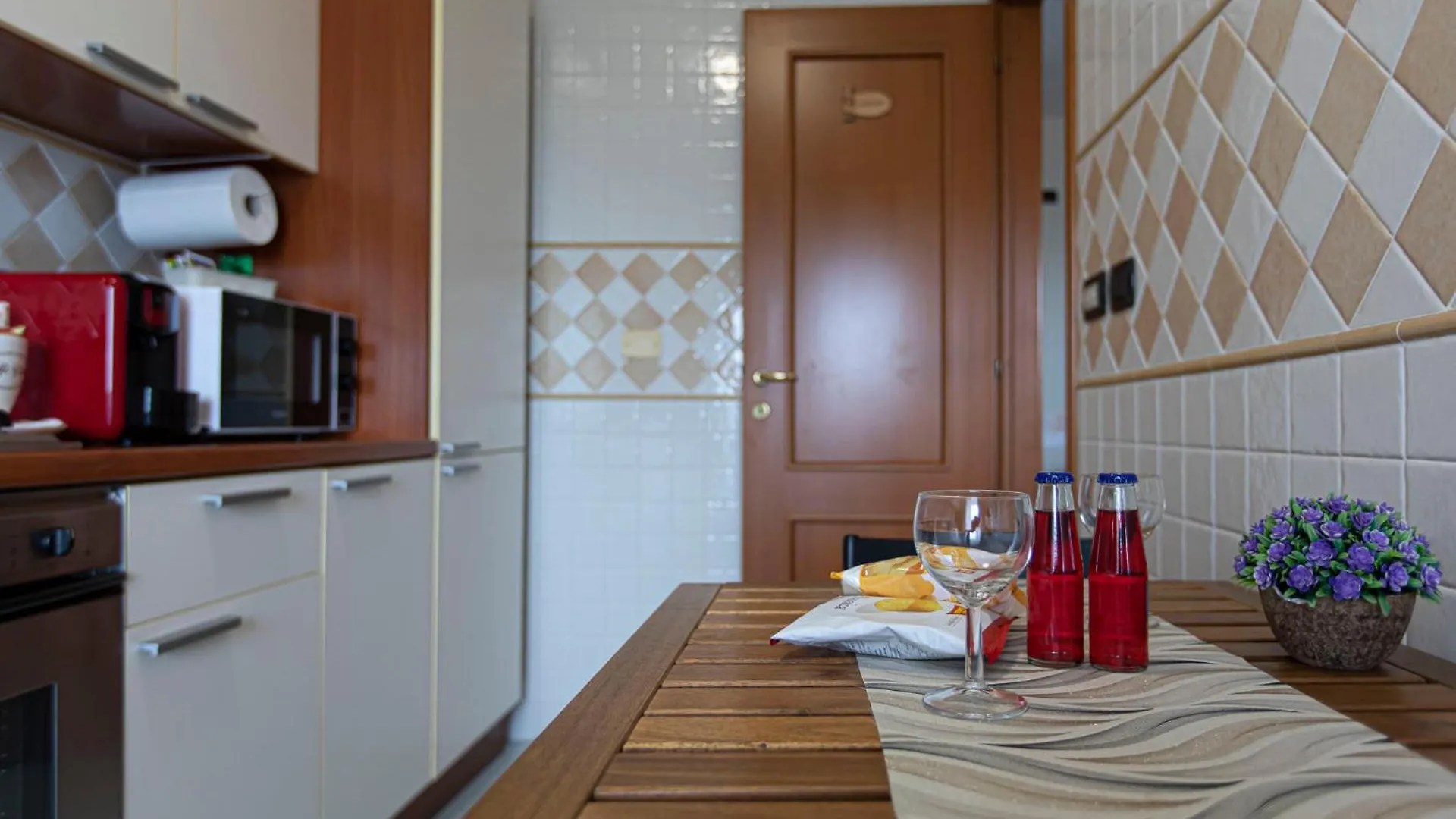 Alloggio Turistico- Suite Leonardo Fiumicino Apartment