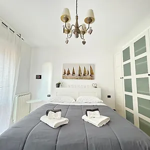 Nui Prestige Apartment
